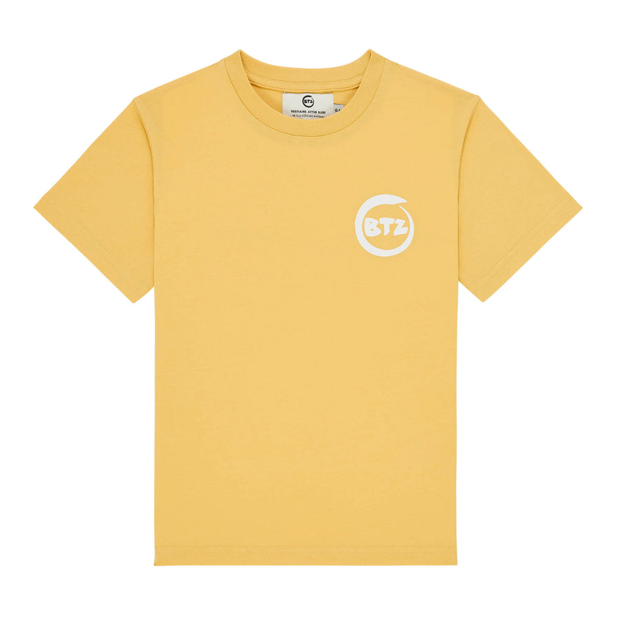 T-shirt Biarritz en été jaune